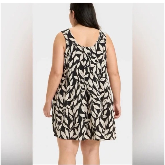Ava & Viv Black and Cream Leaf Print Strapless Dress - Picture 3 of 7